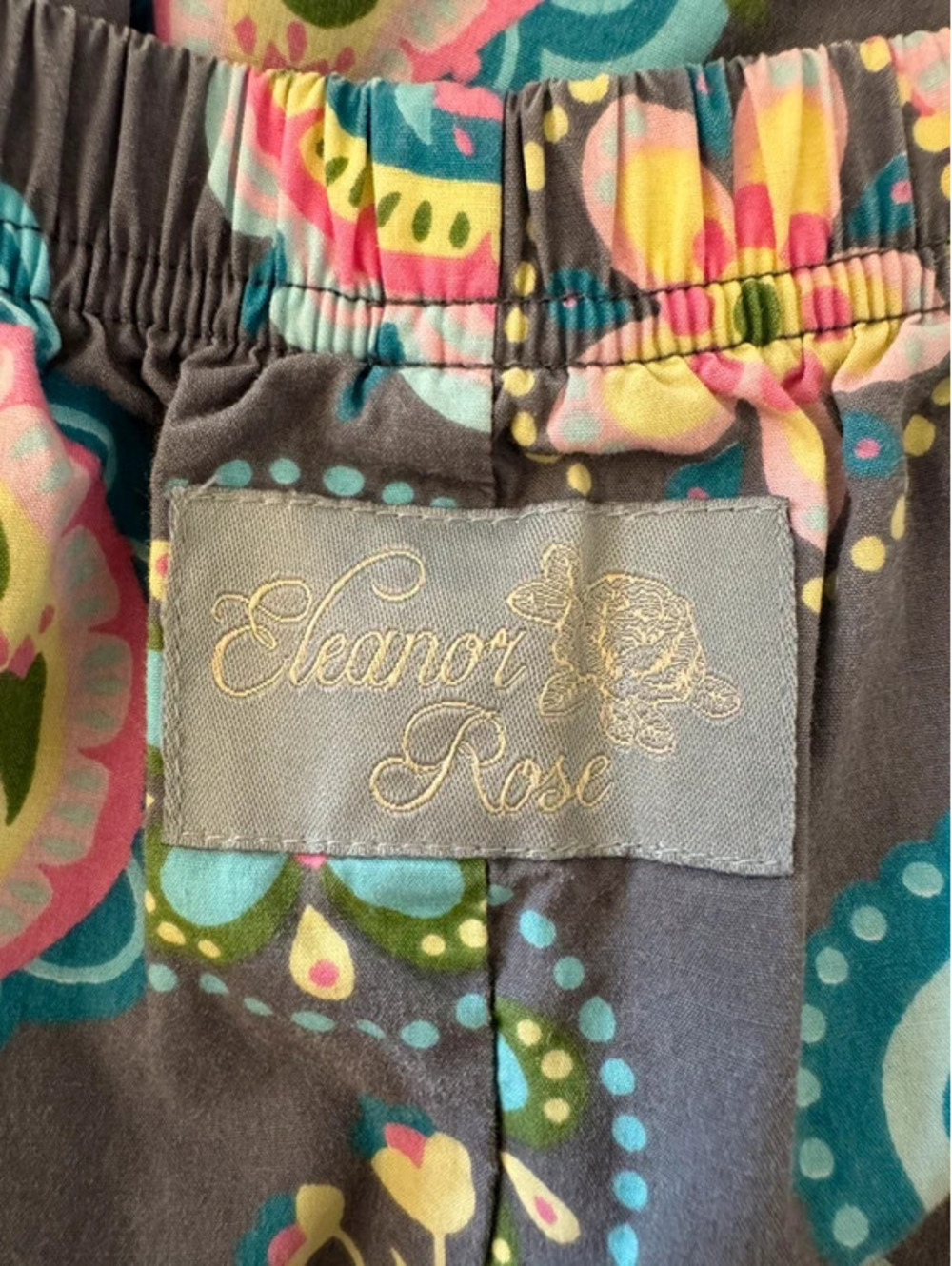 Girl’s Eleanor Rose multi colored bell bottom pants size 6/7 - Picture 2 of 3